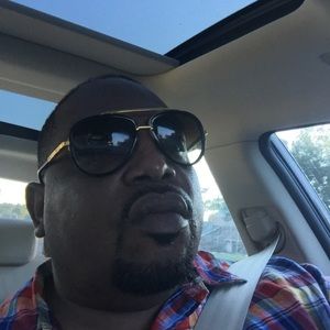 Meet your Posher, Sean